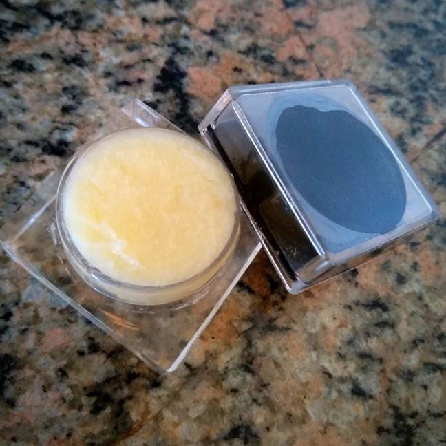 Bálsamo labial reparador casero