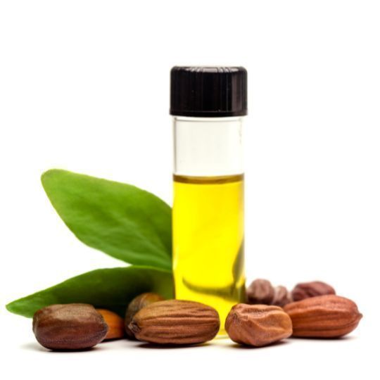 Aceites Saturados en Cosmética Natural: Tipos, Propiedades y Estabilidad