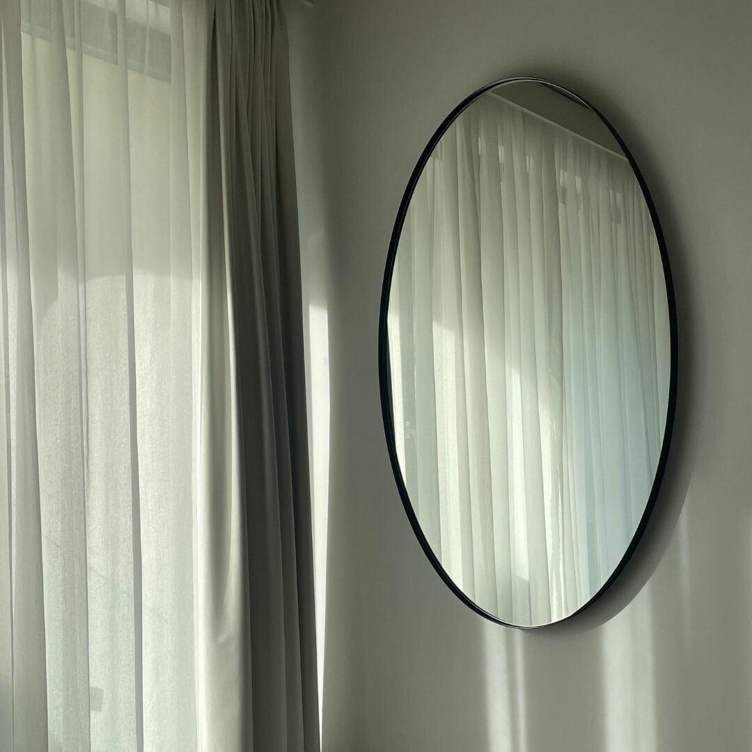 Feng Shui | Razones por las que NO deberías meter espejos de segunda mano en casa