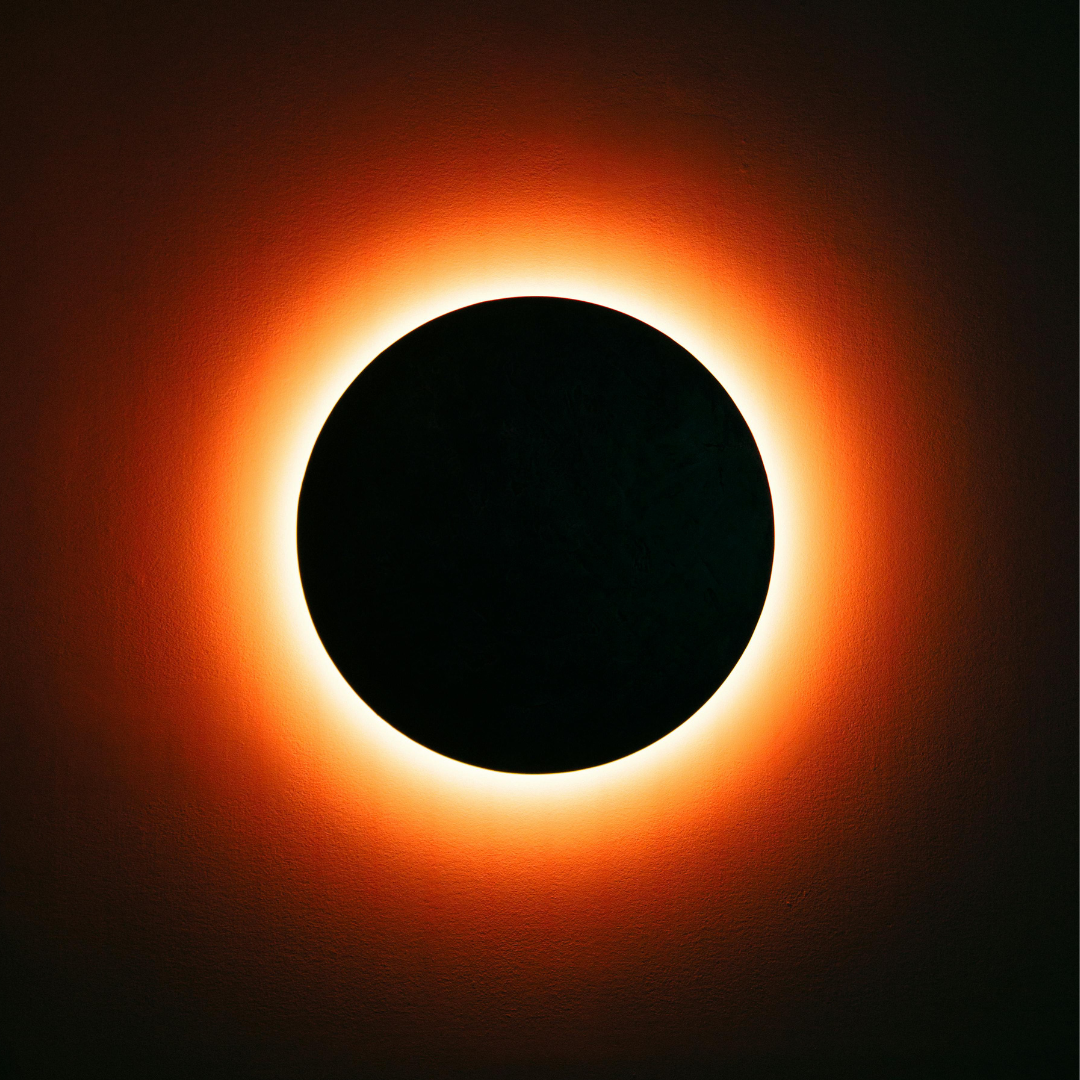 Eclipse solar del 12 de agosto: rituales, limpieza energética y cómo aprovechar su simbolismo en el ámbito esotérico Eclipse solar del 12 de agosto: rituales, limpieza energética y cómo aprovechar su simbolismo en el ámbito esotérico